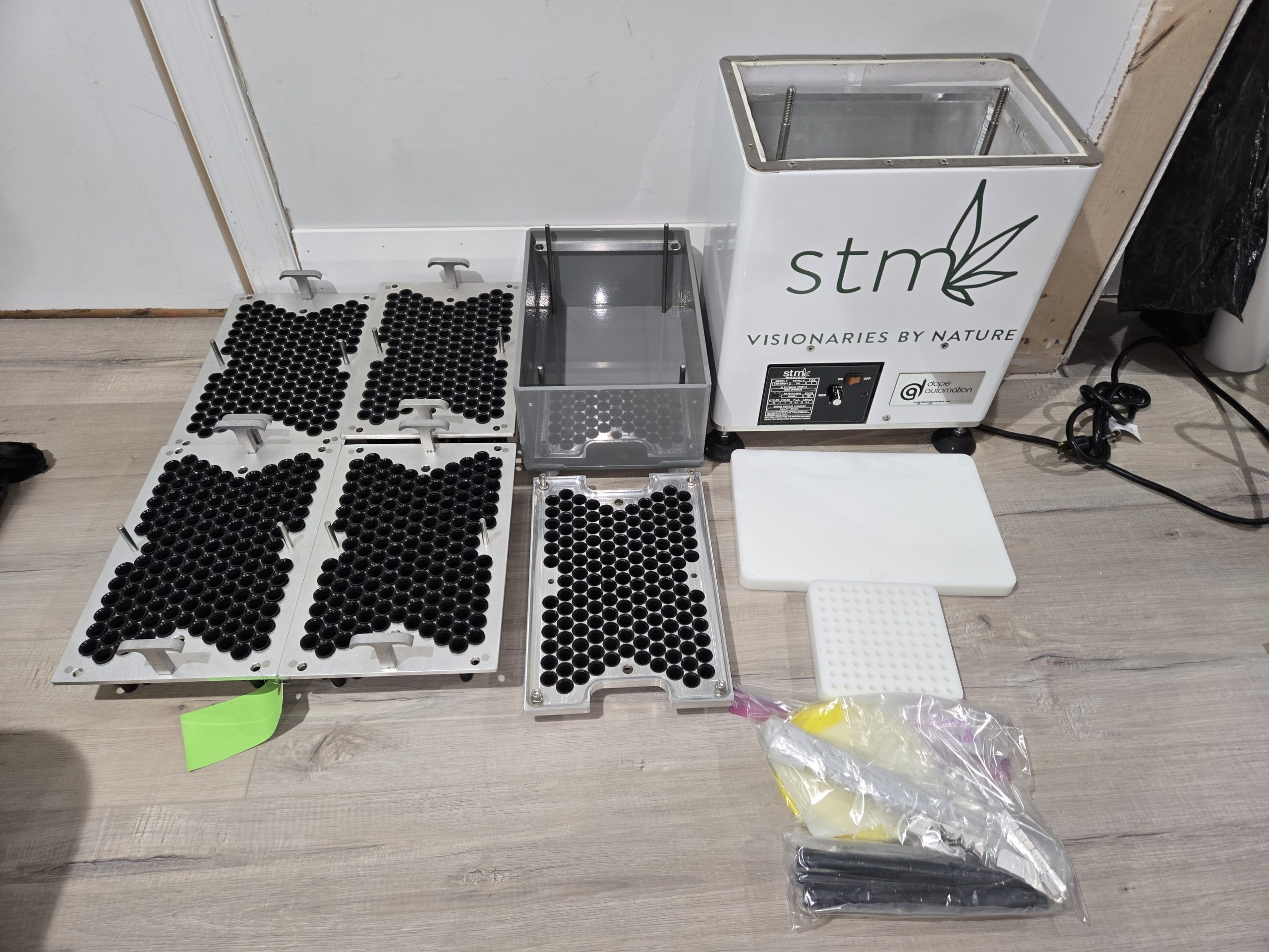 STM Canna Mini-RocketBox