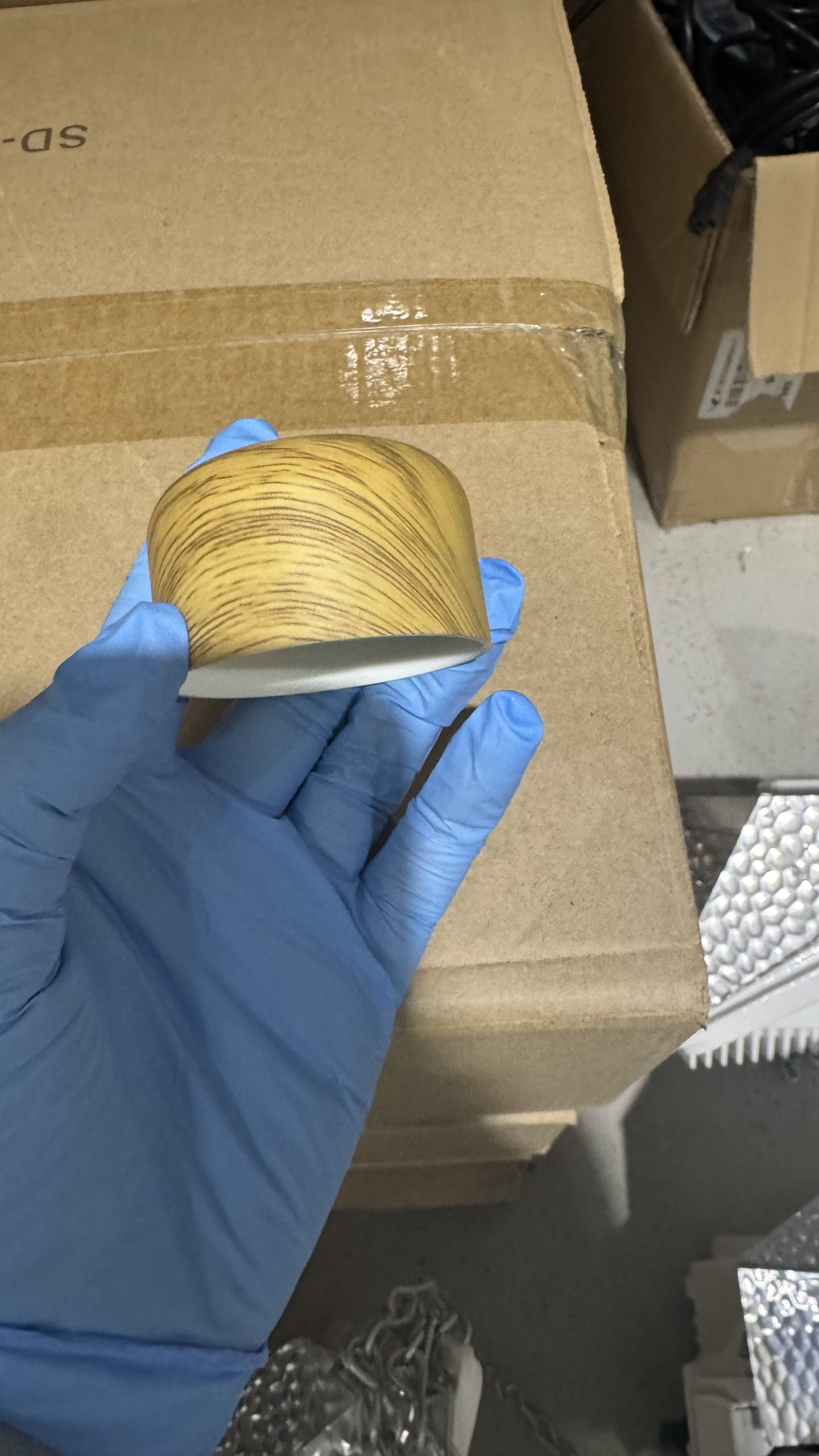 Glass Jars and lids - Image 3