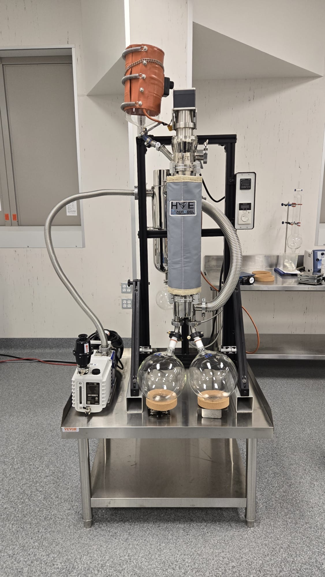 Evolved Extraction HiVE15™ Thin Film Distillation System